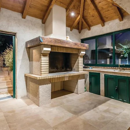 Tatil Evi Luxurious In