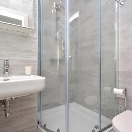 Hébergement de vacances Lovely In With House Sea View *