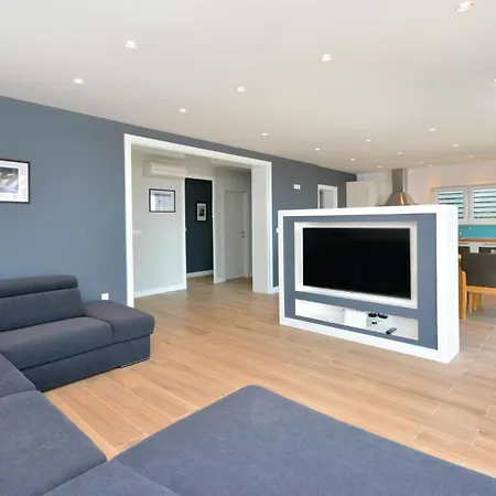 Lovely In With House Sea View Hébergement de vacances *