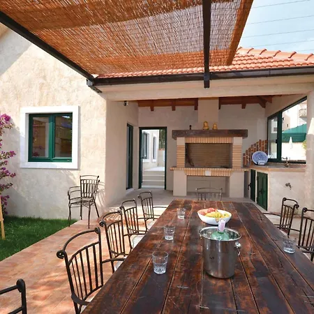 Vakantiehuis Lovely In With House Sea View *